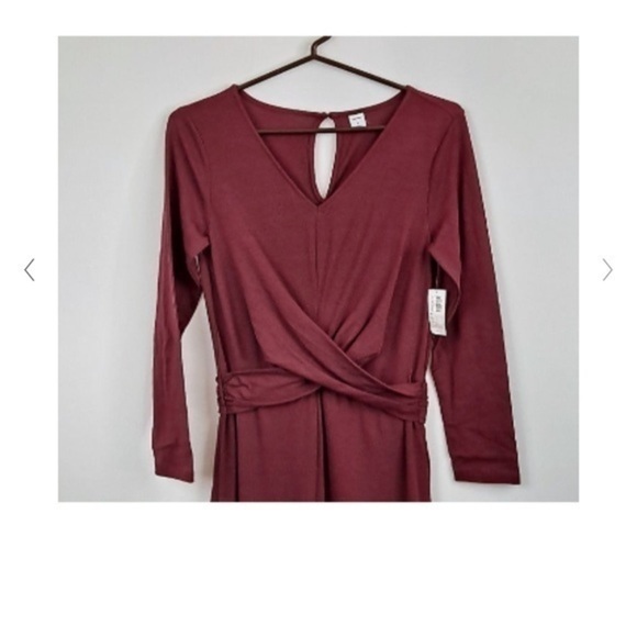 Old Navy Wide Leg Jumpsuit - Picture 5 of 11